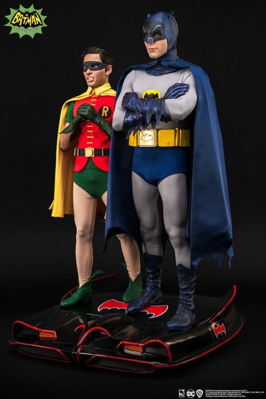 (Preorder) Batman (TV) - Batman & Robin 1:4 Diorama