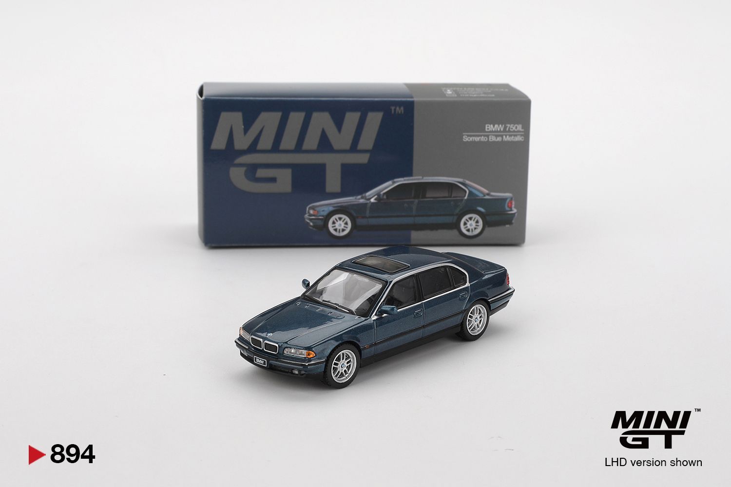 Mini GT BMW 750IL Sorrento Blue Metallic