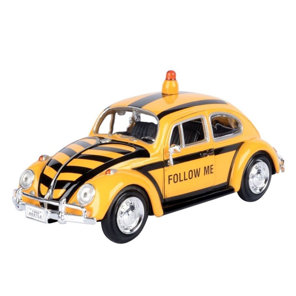 Motor Max 1/24 1966 VW Classic Beetle Airport Follow Me Service