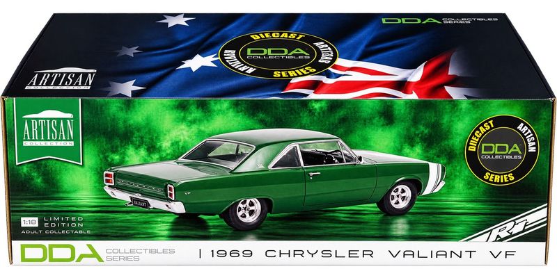 DDA018 1/18 Green Metallic 1969 VF Valiant Artisan Collection