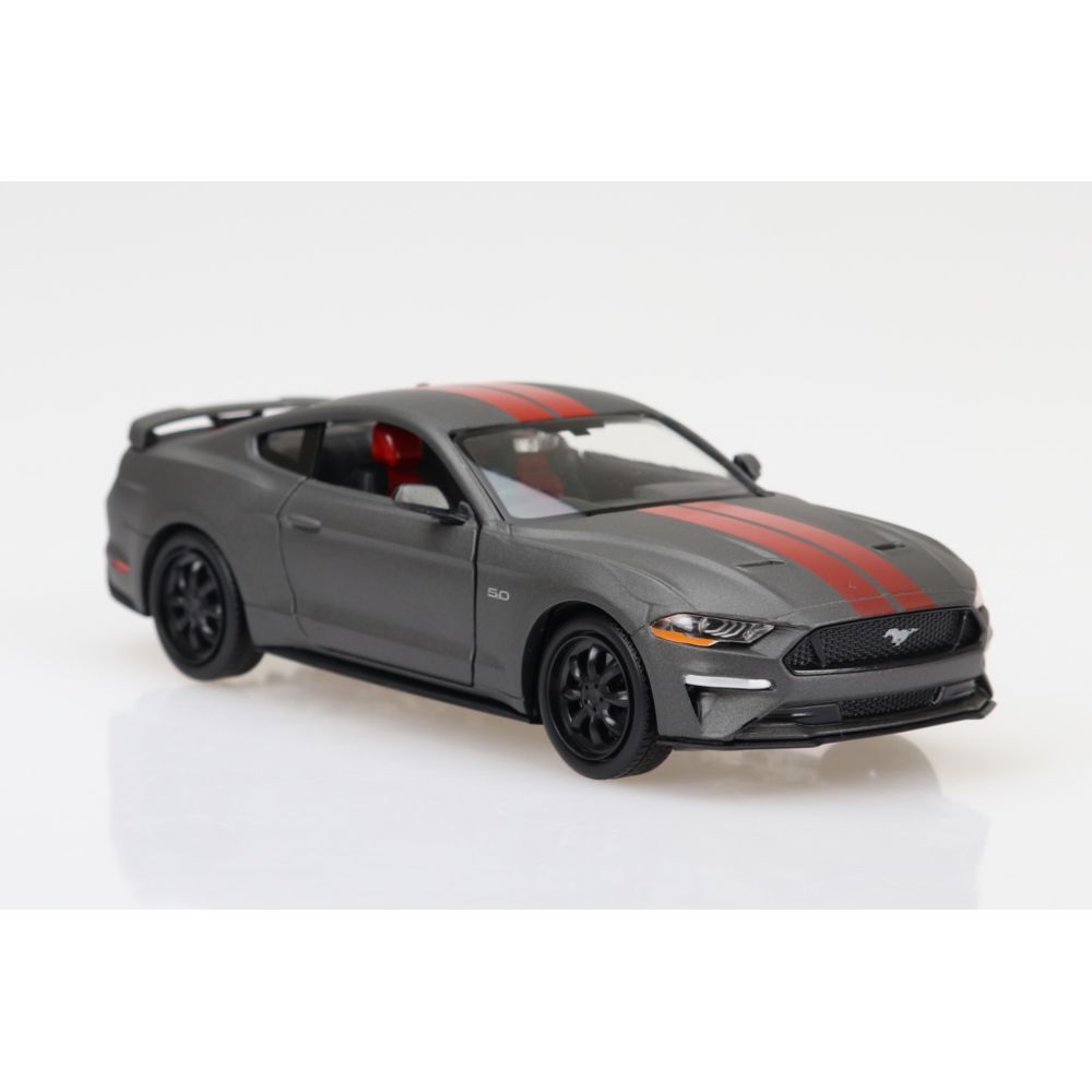 DDA7-79352 1/24 Matte Grey 2018 Ford Mustang GT