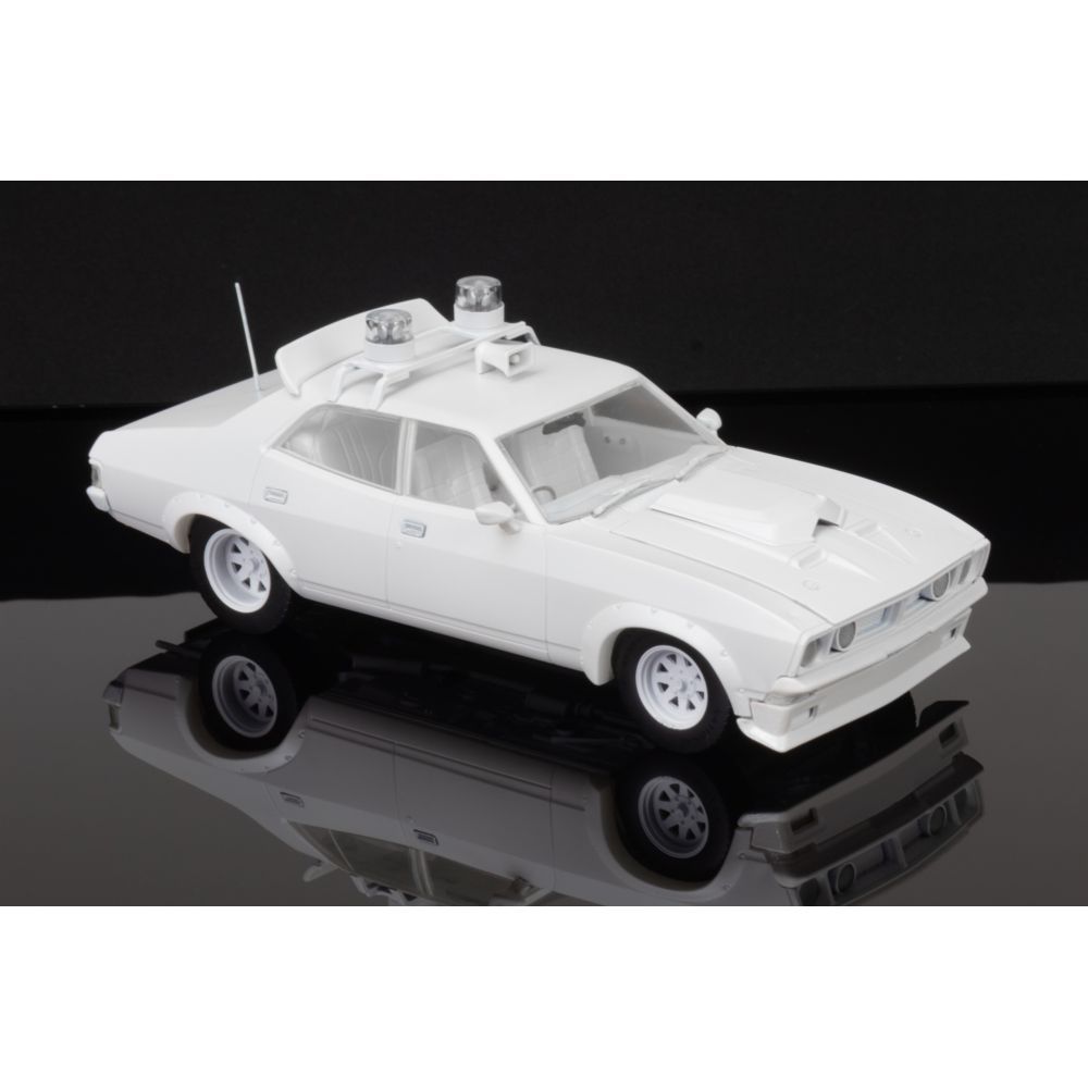 DDA911K 1/24 Plastic Model Kit XB V8 Interceptor Ford Falcon DDA911K 1/24 Plastic Model Kit XB V8 Interceptor Ford Falcon