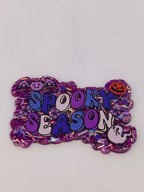 569