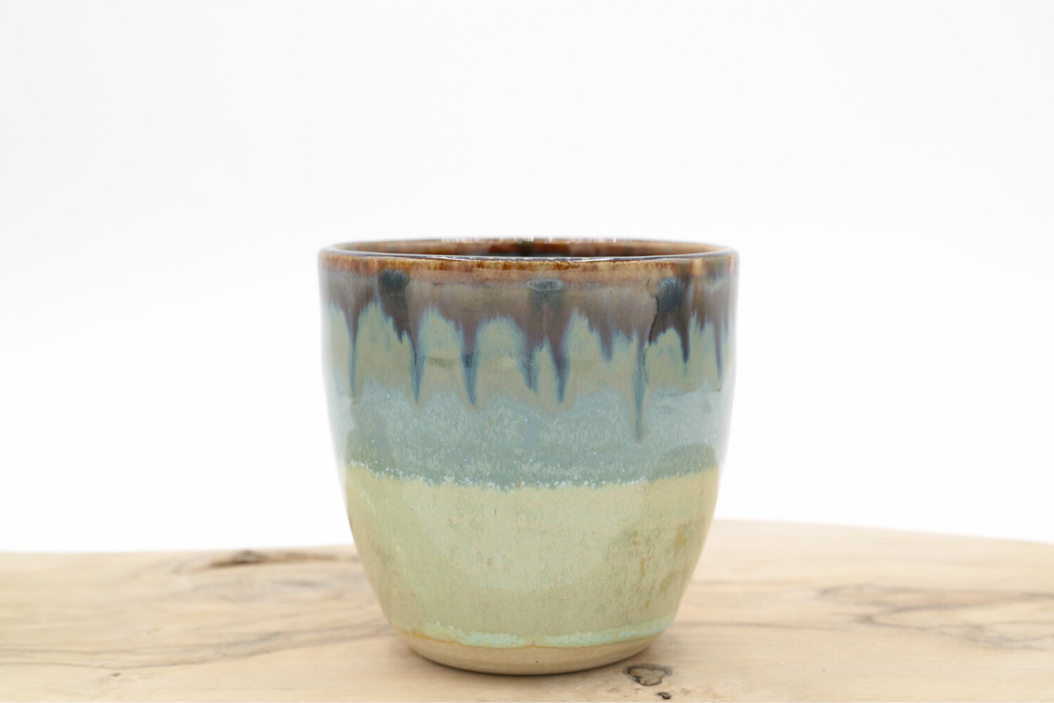 Handgemaakte stapelmok van keramiek - Water Blauw Handgemaakte stapelmok van keramiek - Water Blauw