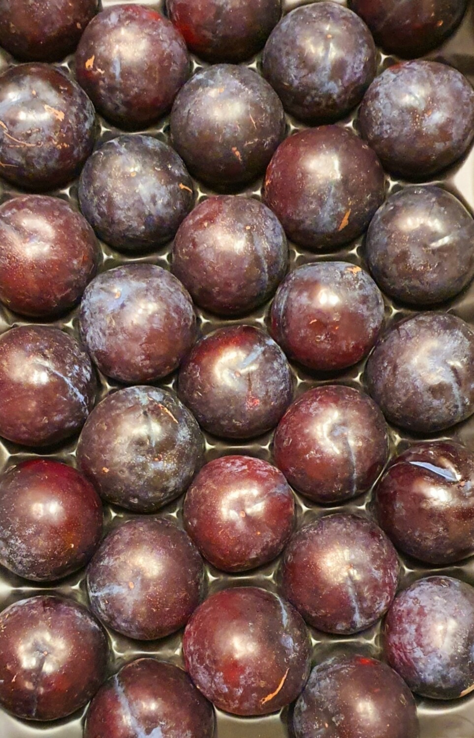 Plums 250g