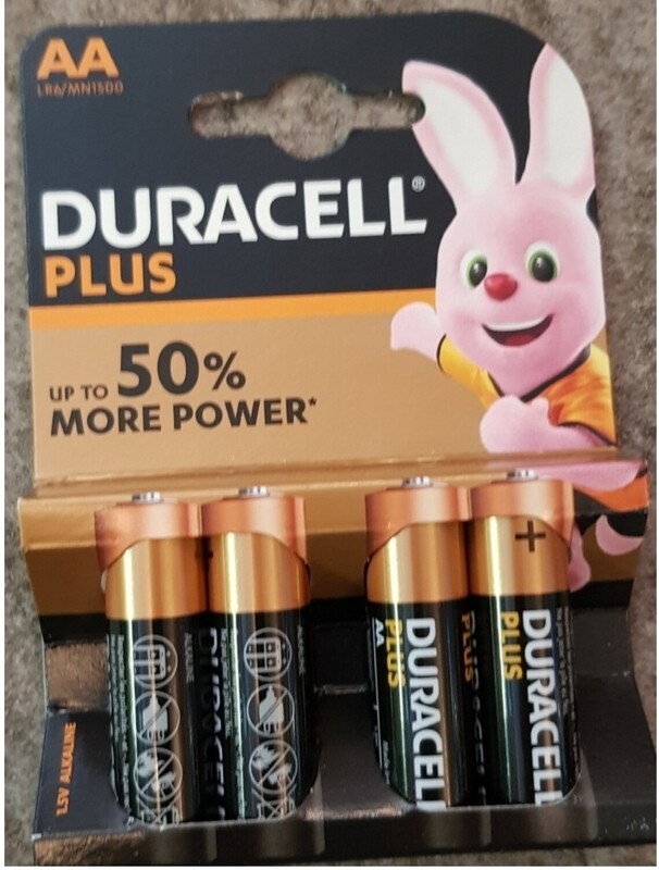2 packs duracell AA