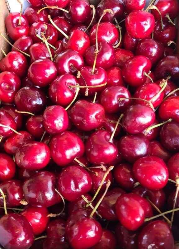 Fresh cherries large  500g 