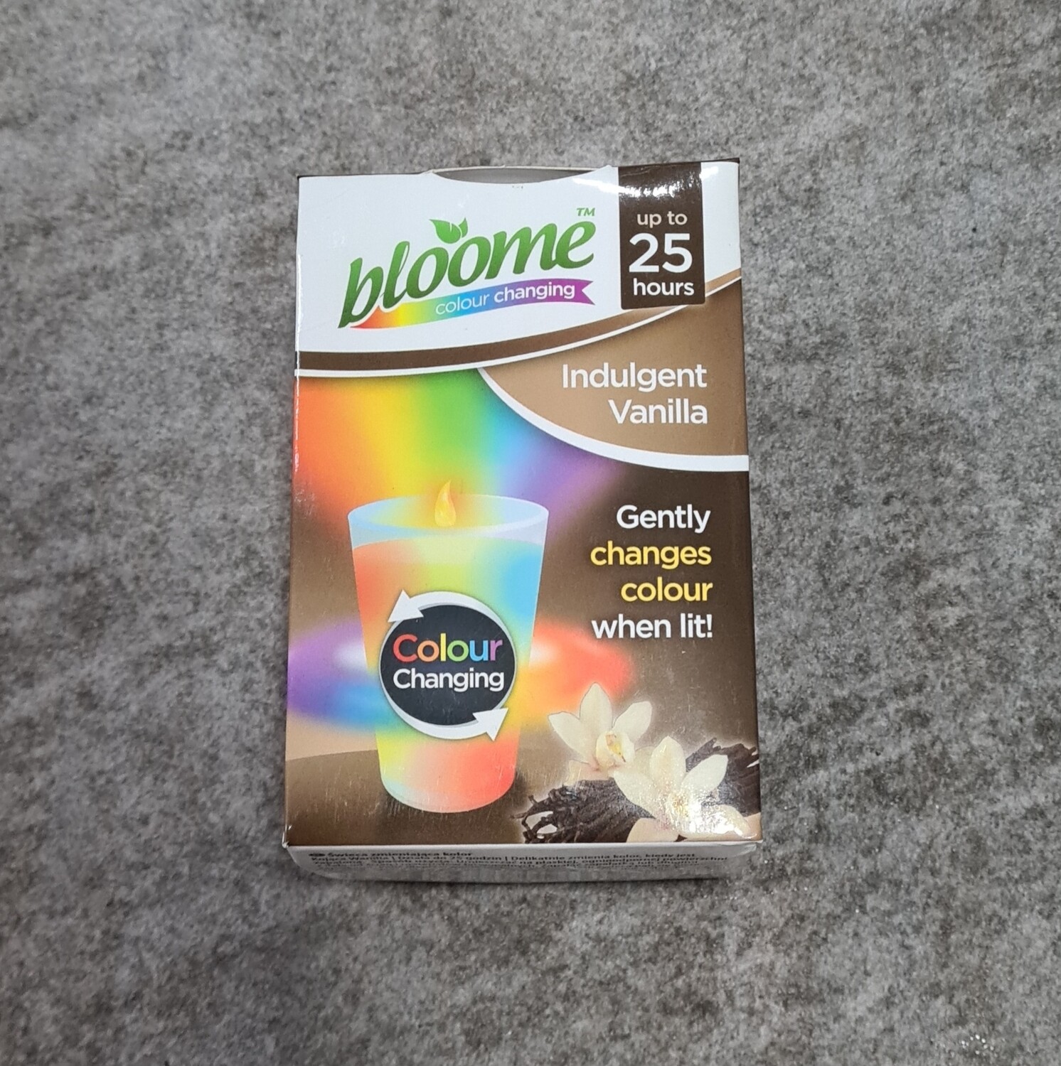 Colour changing candle vanilla