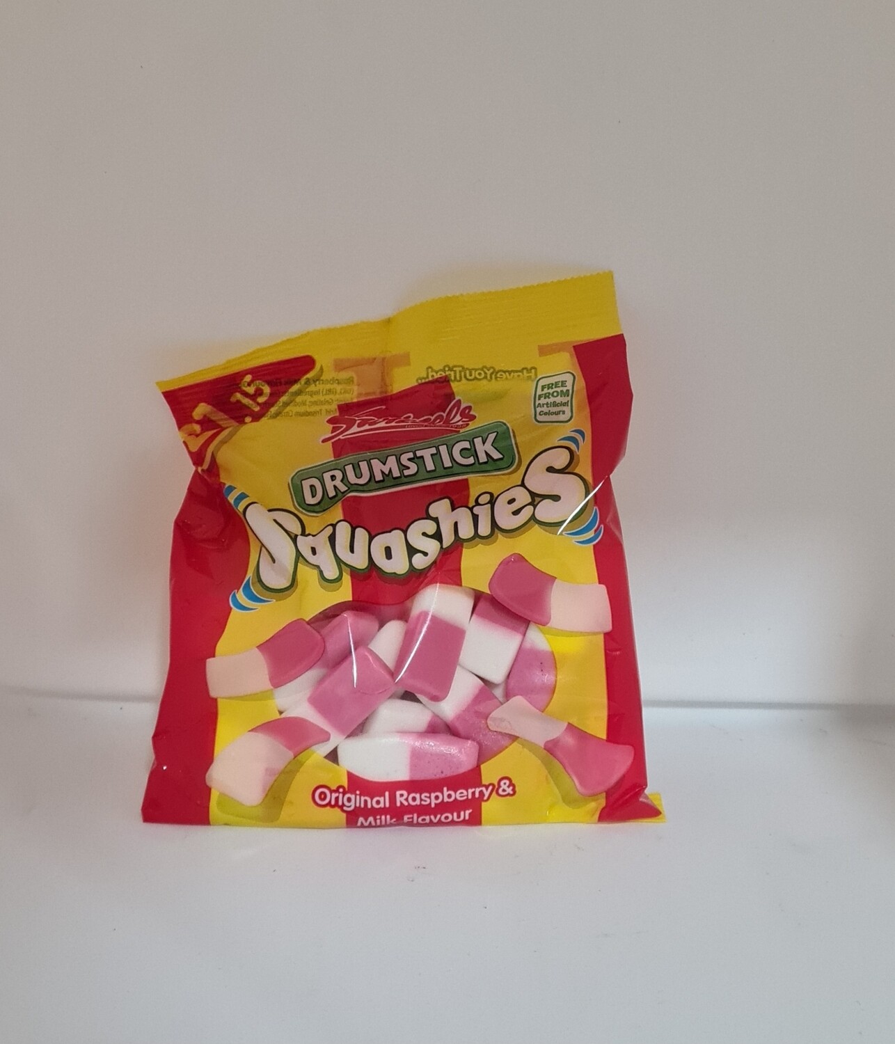 Drumstick squashies original raspberry & milk flavour