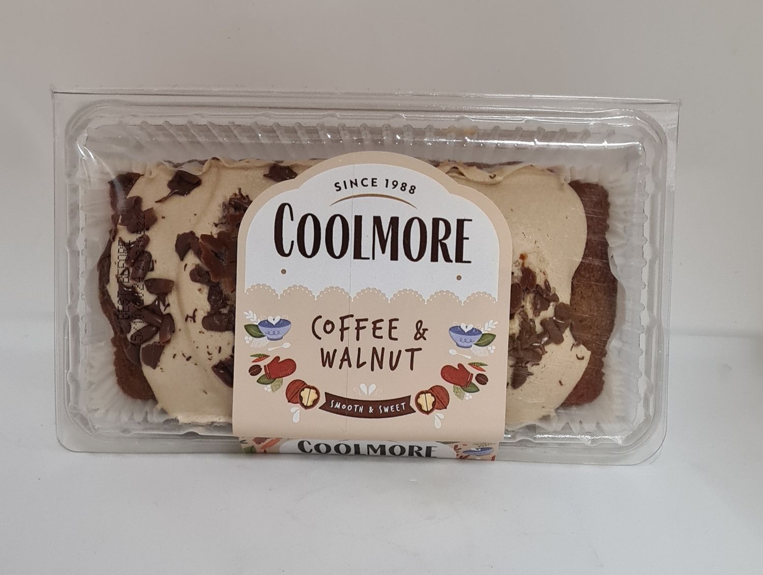 Coffee & walnut cake