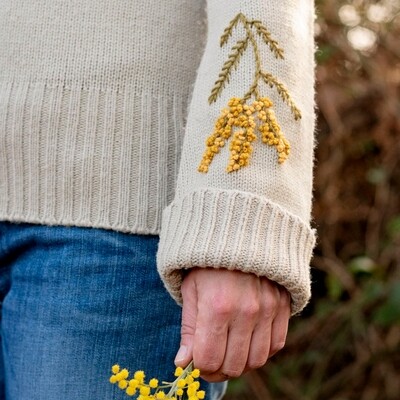 Patrón Mimosa Embroidered Sweater