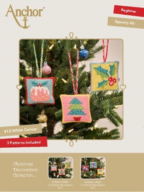 Decoraciones brillantes de tapiz navideño