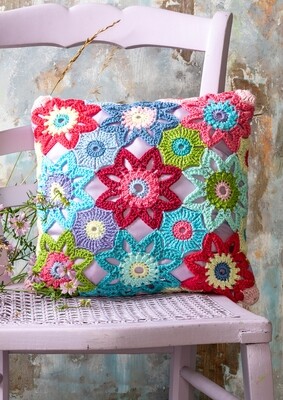 Patrón Cool flower patchwork cushion
