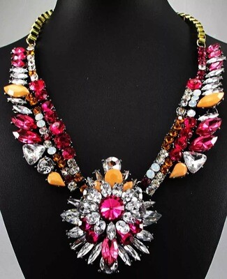Gorgeous Fashion Crystal Statement Necklace Women
