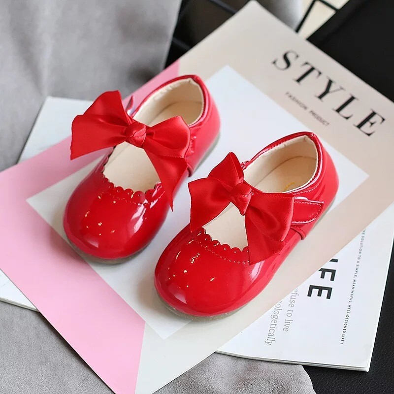 Red Patent Leather Bow Shoe