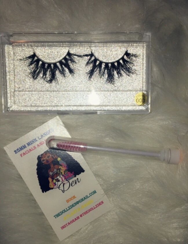 Bombshell Lashes