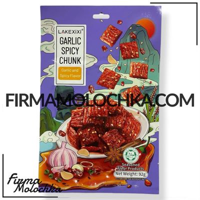 Великі снеки ЛА ТЯО GARLIC SRICY CHUNK 92грами (25шт/ящ)