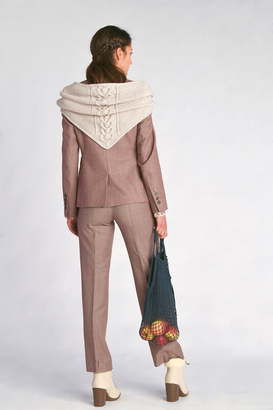 Triangular scarf LENI