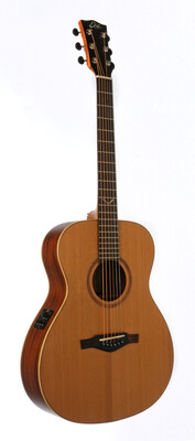 Eko EVO 018 EQ Natural Guitar - Solid Cedar Top