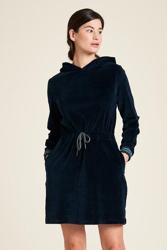 Sportliches Nicki-Kleid | Größe XS Sportliches Nicki-Kleid | Größe XS