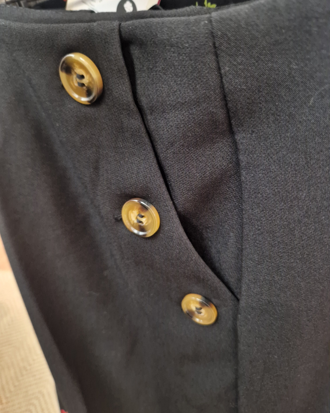 weite Hosen im Marlenestil