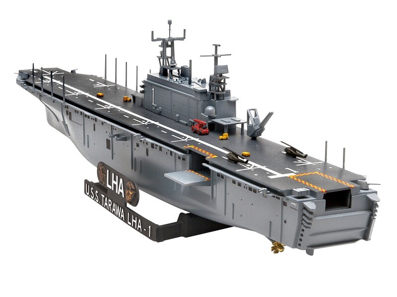 Assault Ship USS Tarawa LHA-1 / 1:720 05170 Assault Ship USS Tarawa LHA-1 / 1:720 05170