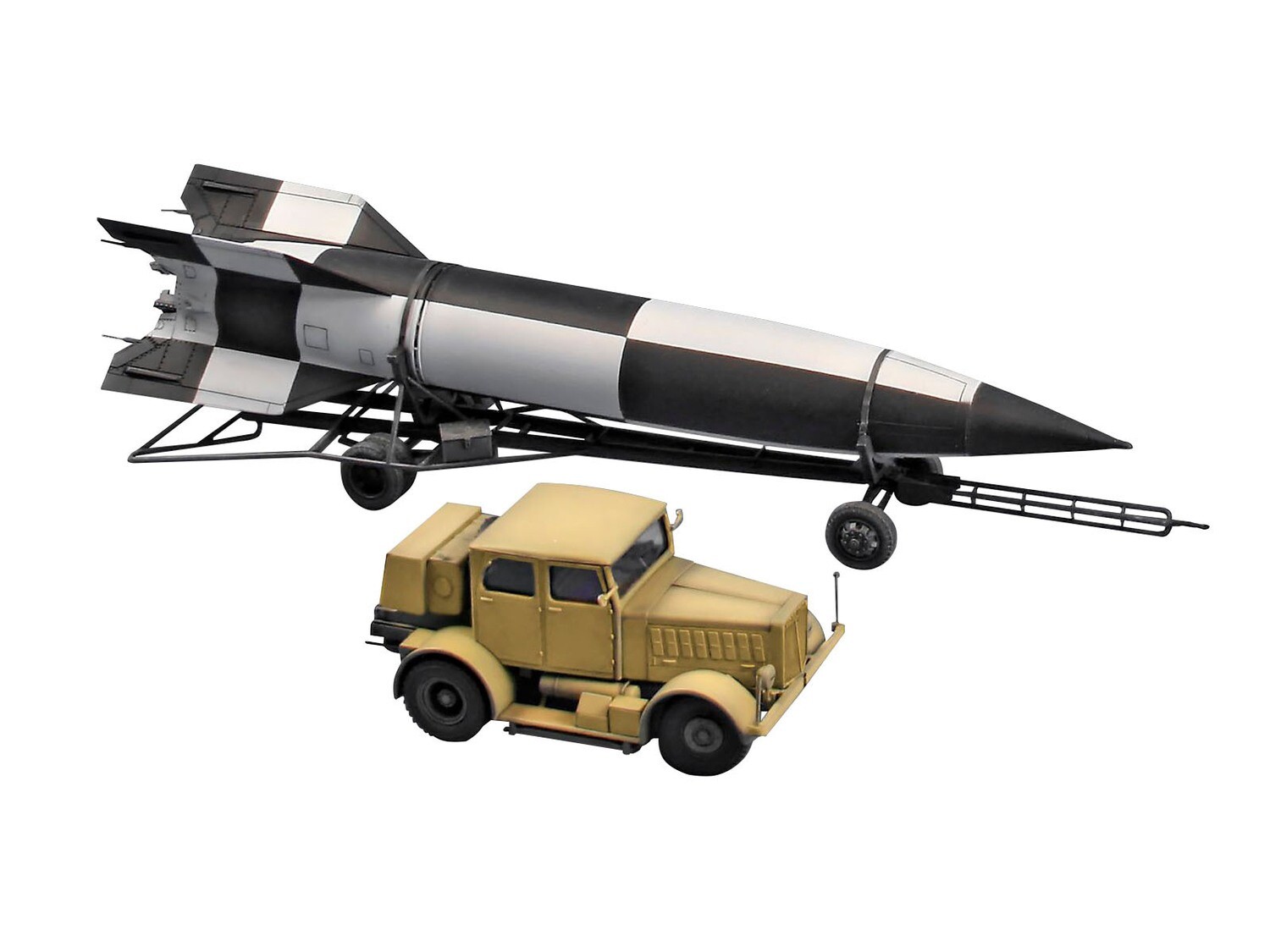 SS-100 Gigant + Transporter + V2 / 1:72   03310