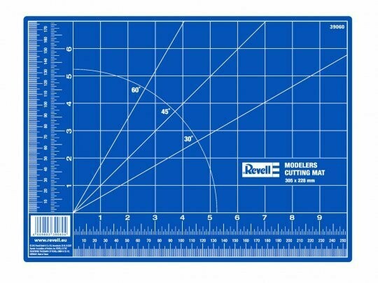 Revell Schneideunterlage 300x220mm 39056 Revell Schneideunterlage 300x220mm 39056