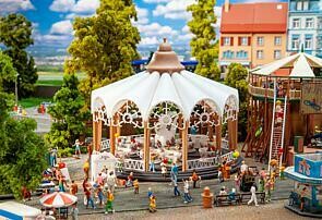 Karussell Kaffeetassen Heiderosen
