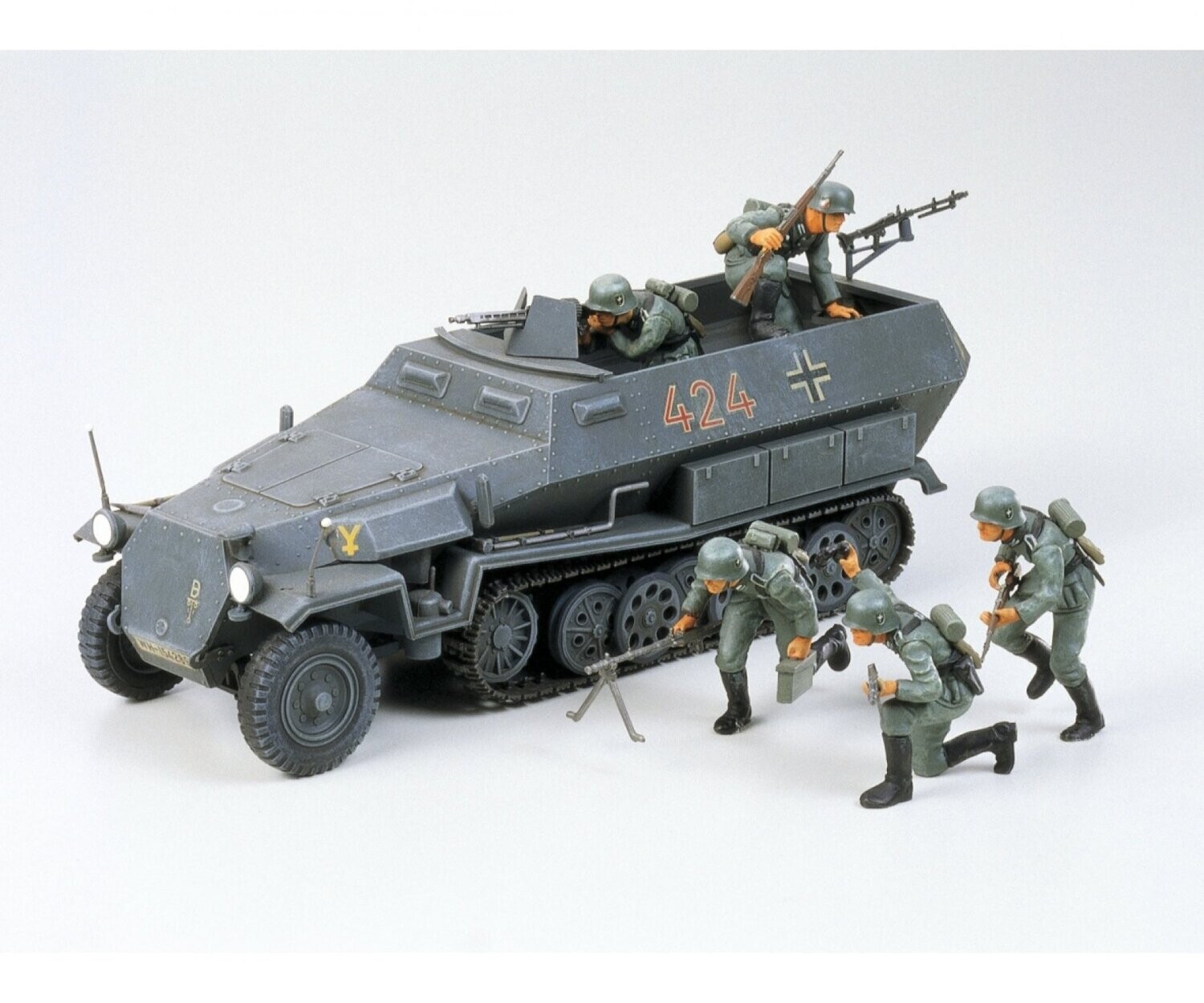 1:35 WWII Sdkfz.251/1 Halbk. Hanomag