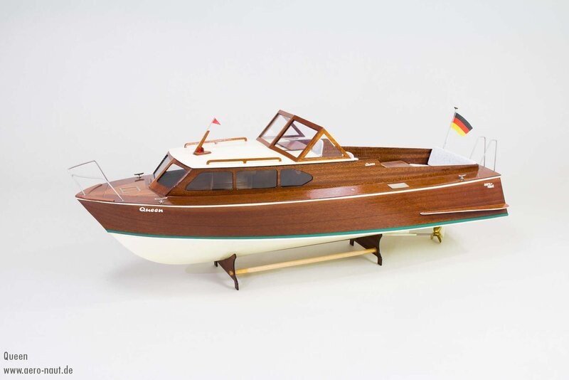 Queen Sportboot 3080/00
