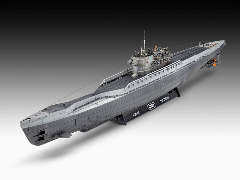 German Submarine Type IX C/40 U190  / 1:144   05167