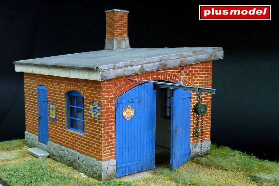 Garage in 1:35 / 299