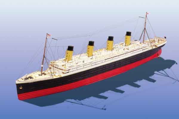 R.M.S. Titanic Oberdecks Kit 4 in 1:200 R.M.S. Titanic Oberdecks Kit 4 in 1:200