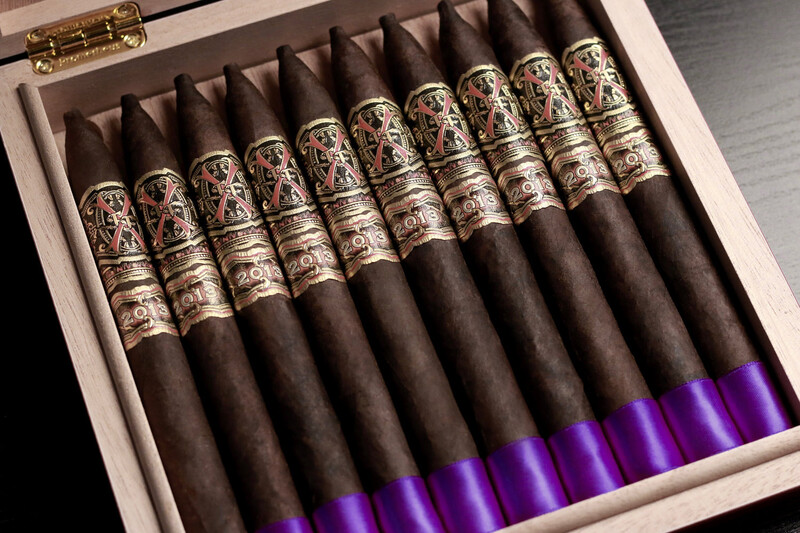 Don Carlos Aniversario Double Robusto
