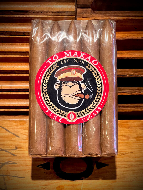 Torpedo Conn Bundle of 25 Cigars 