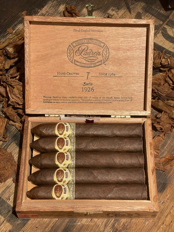 Padron 1964 #2 Belicoso Maduro