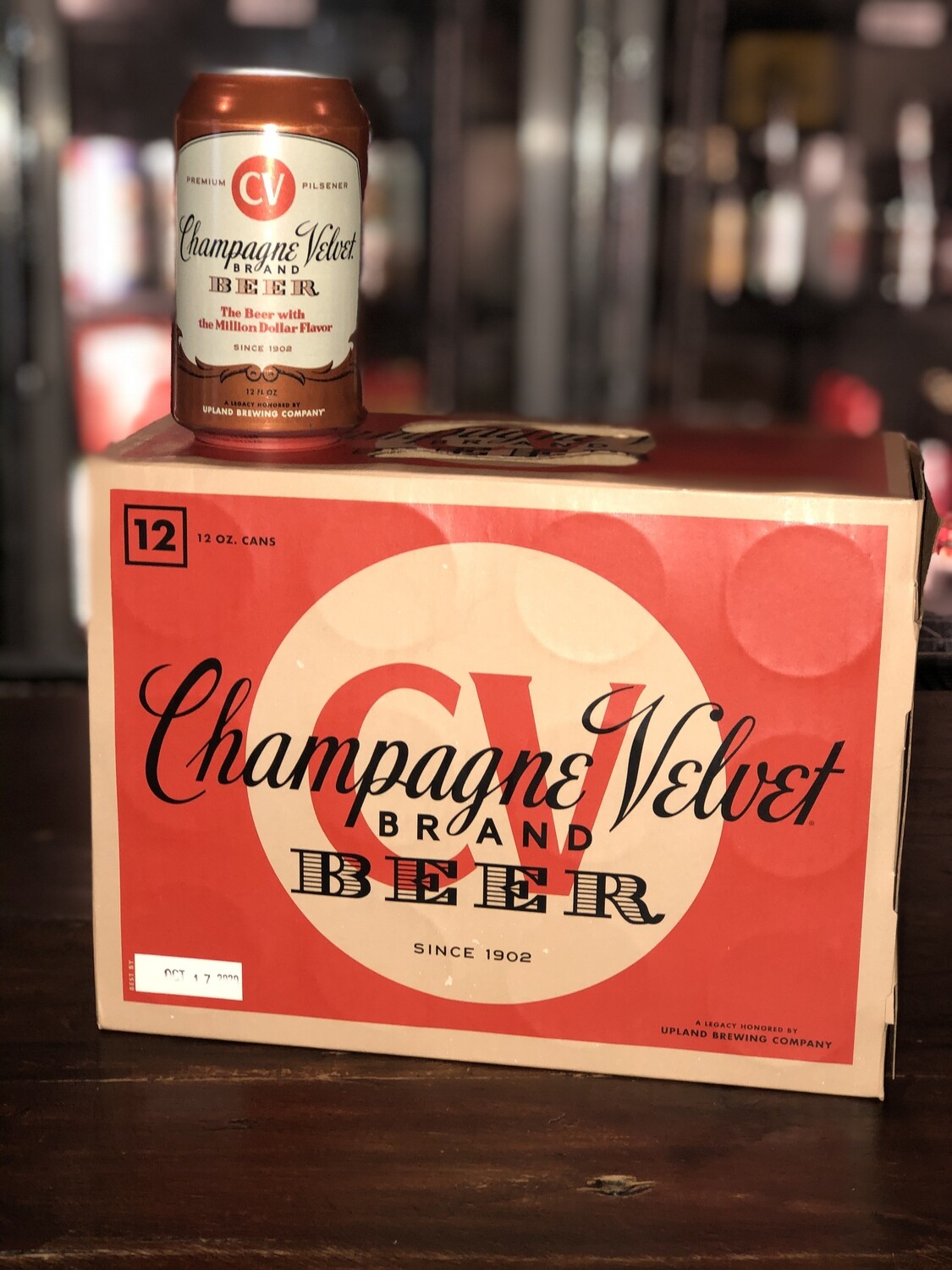 Champagne Velvet - Premium Pilsener (6-pack cans)