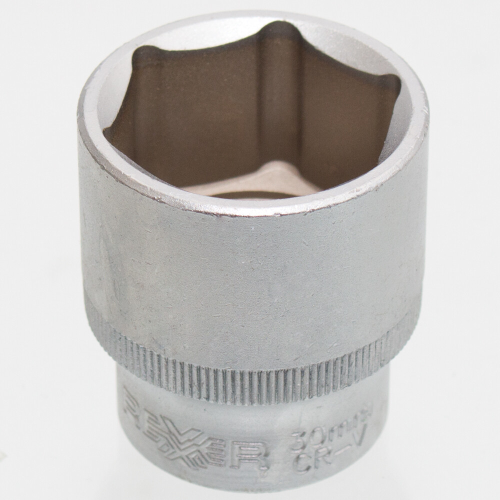 30 mm Steckschlüssel Einsatz sechskant Nuss Länge 44 mm Aufnahme 1/2 Zoll