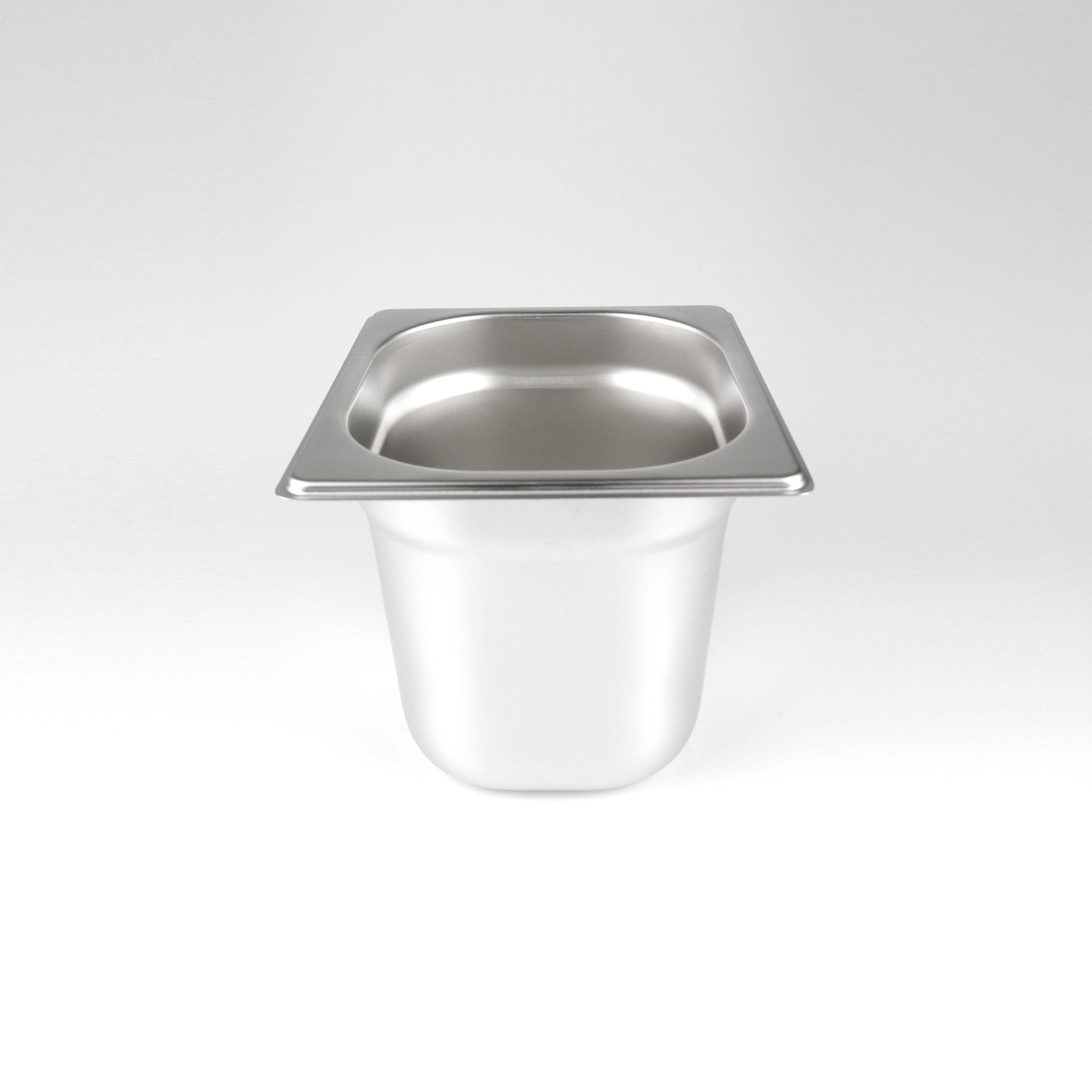 Gastronormbehälter 1/6 - 150 mm