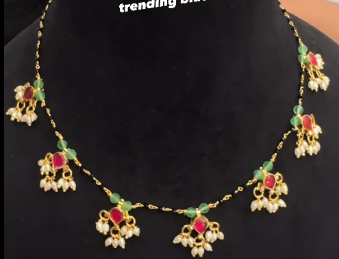 Black beads chain