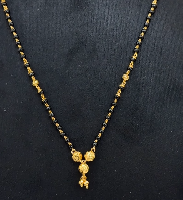 Black beads chain