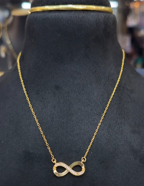 Infinity chain