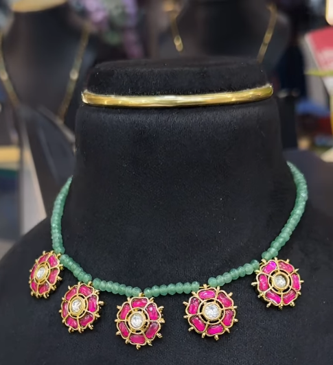 Jadau choker