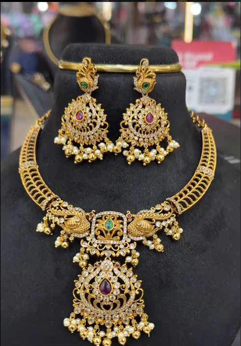 Necklace set