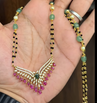 Black beads set