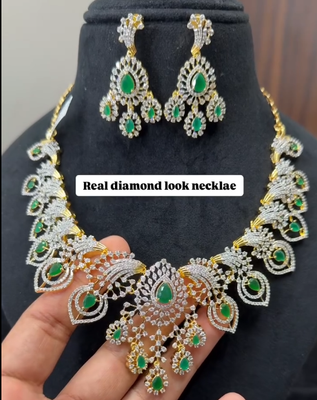 Real diamond look necklace