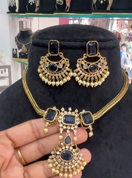 Jigini chain with Locket &amp; Earrings
