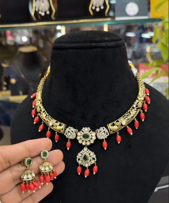 Necklace set