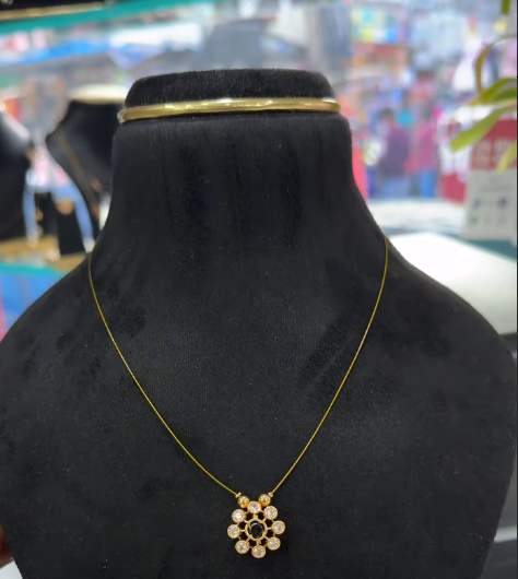 Invisible chain with locket